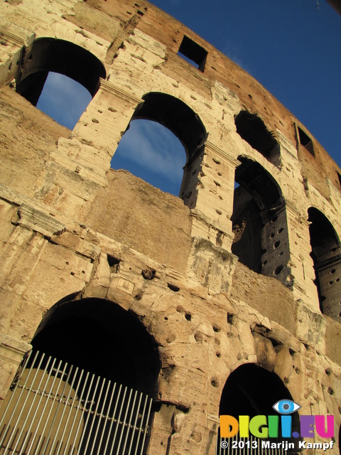 SX30744 Colosseum